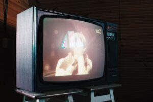 Radiowe wątki w serialach i filmach